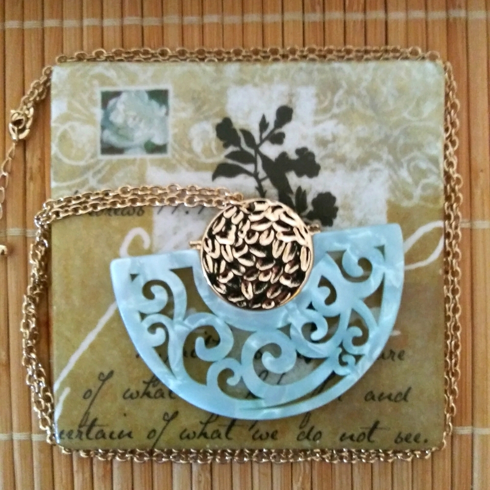 Boutique Necklace